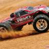 Радиоуправляемая модель автомобиля 1/10 Traxxas New Revo 3.3 4WD Monster Truck 2.4GHz RTR