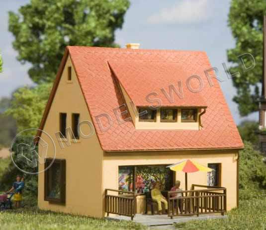 AU-12237_s.jpg Сельский дом для одной семьи. Масштаб H0/TT - фото 1